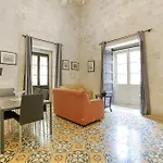 Vlt214 - Charming Townhouse *