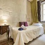 Vlt214 - Charming Townhouse La Valette