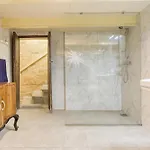 Vlt214 - Charming Townhouse *
