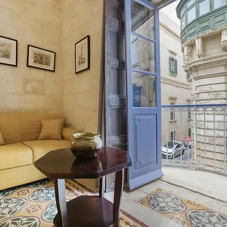 Vlt214 - Charming Townhouse * Valletta